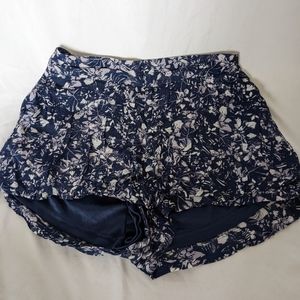 Vera Wang skort